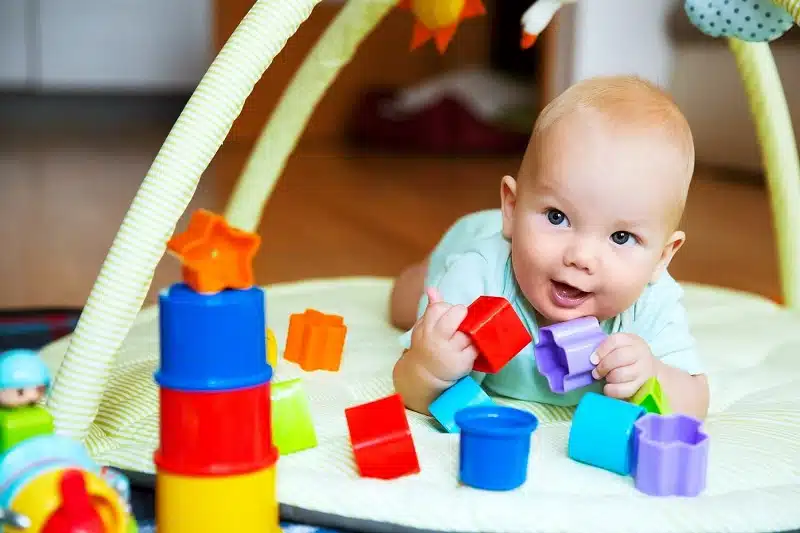 Les bienfaits d'une micro crèche pour le développement social des enfants